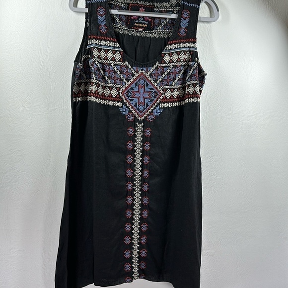 Johnny Was Dresses & Skirts - JW Los Angeles Johnny Was 100% Linen Embroidered Black Dress, S
